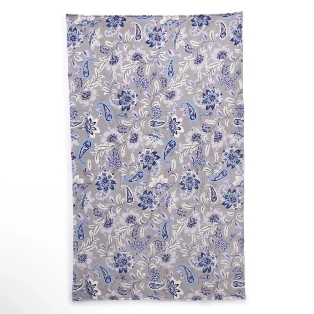 Vera Bradley Essential Throw Blanket Venetian Paisley Ice Blue - NWT
